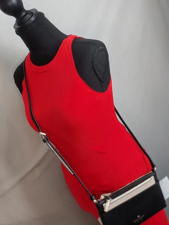 Express Red Ribbed Body Contour Tank - Picture 9 of 10
